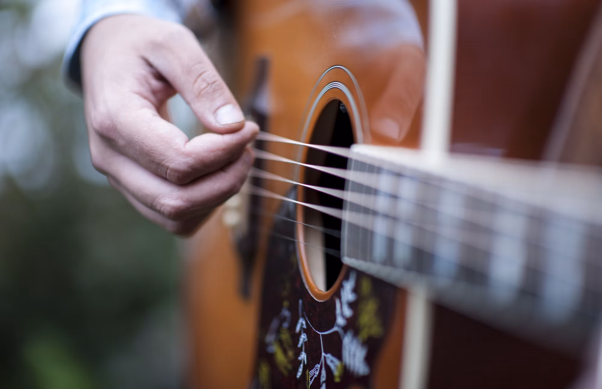 The Art of Unplugged Concerts: An Intimate Musical Journey
